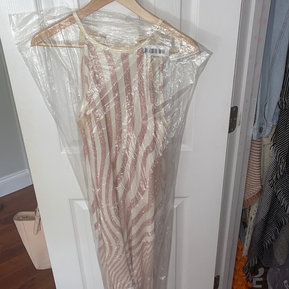 Selling prom dress from prom girl!